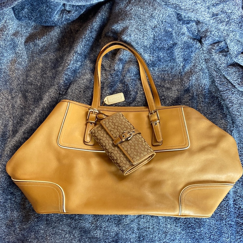 Coach handbag and wallet